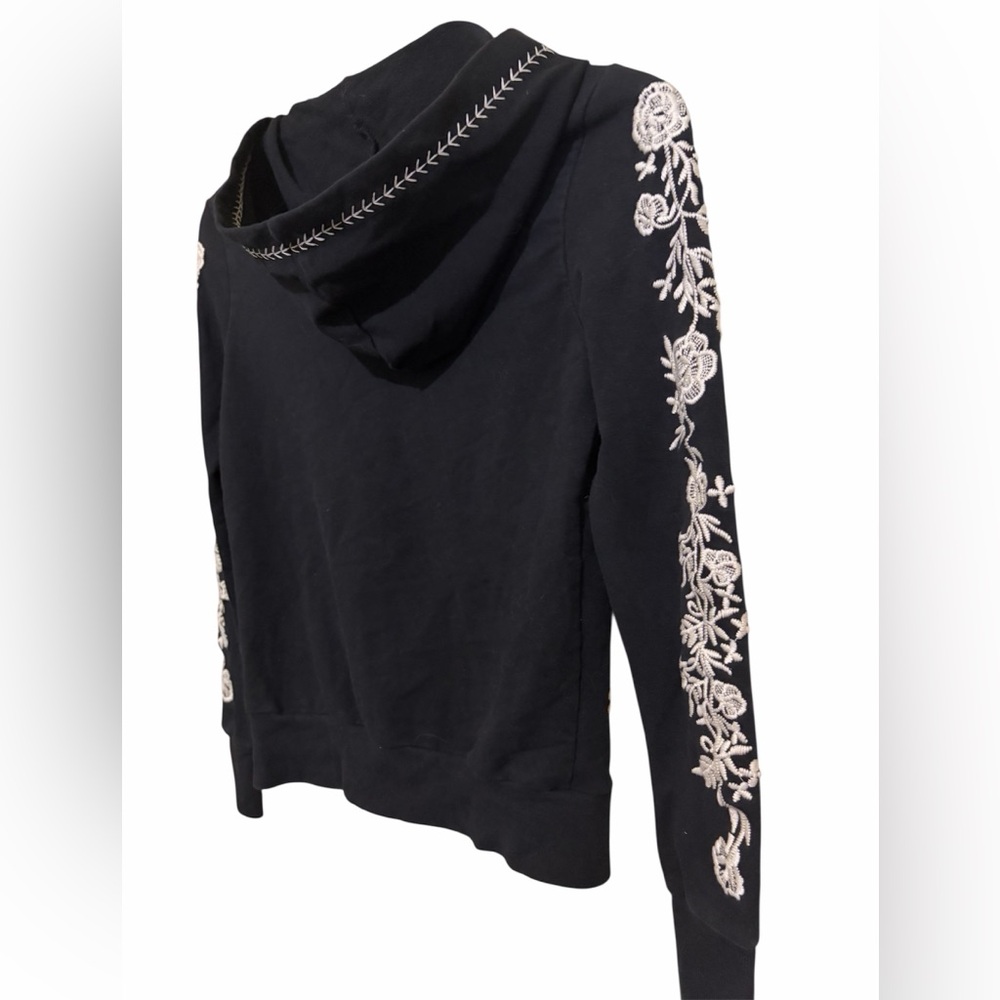 Y2K Black Zip Up Hoodie With Intricate White Floral Embroidery Fairy Grunge Boho - Picture 6 of 10